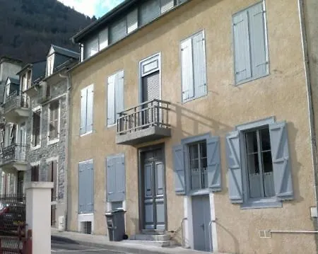 アパート Bruyere コテレ